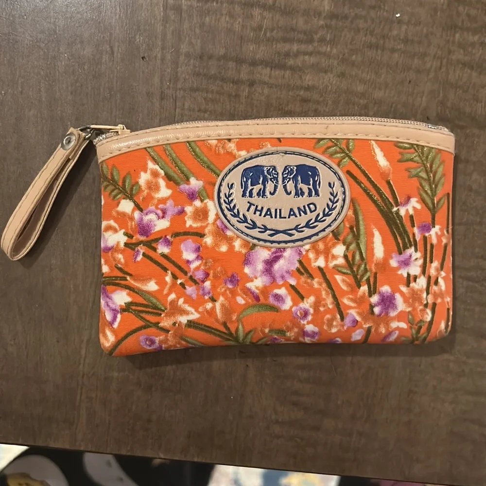 Floral Zip Pouch - Picture 2 of 3